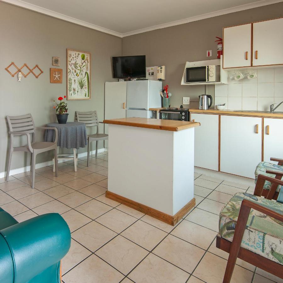 Albatross Accommodation Lambertʼs Bay Εξωτερικό φωτογραφία