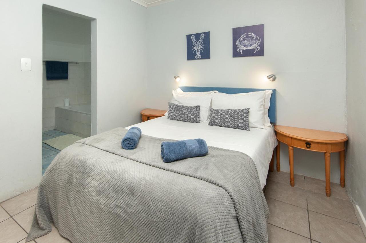 Albatross Accommodation Lambertʼs Bay Εξωτερικό φωτογραφία
