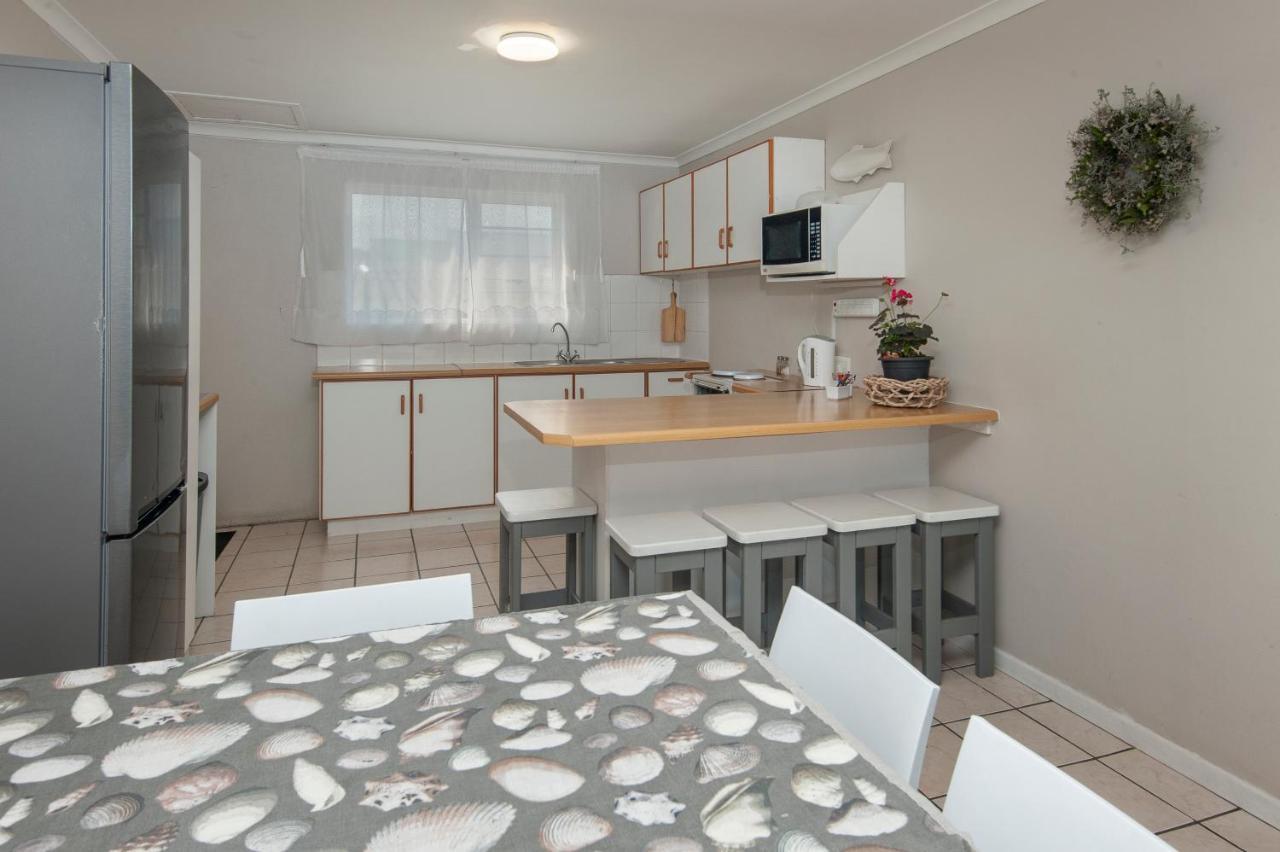 Albatross Accommodation Lambertʼs Bay Εξωτερικό φωτογραφία