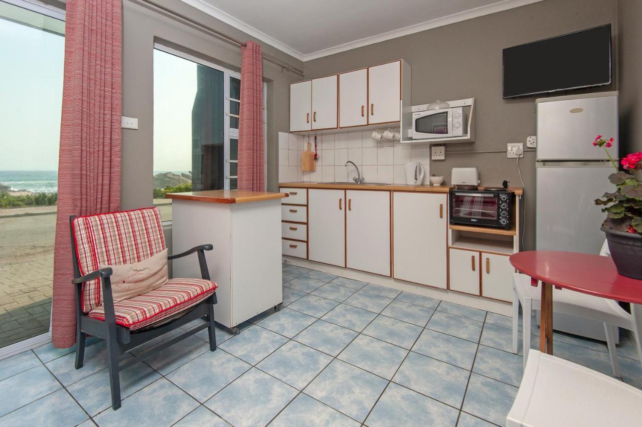 Albatross Accommodation Lambertʼs Bay Εξωτερικό φωτογραφία